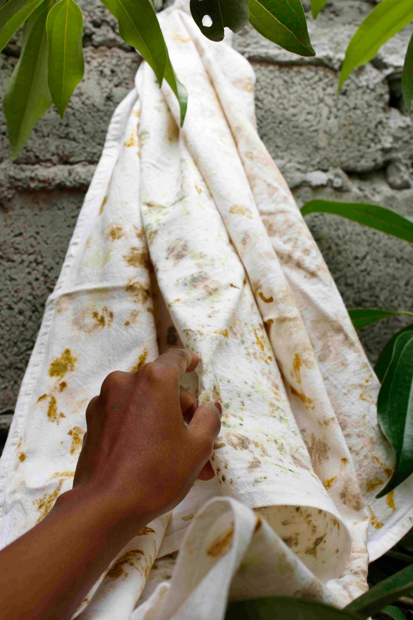 A little floral touch - Hand Towel