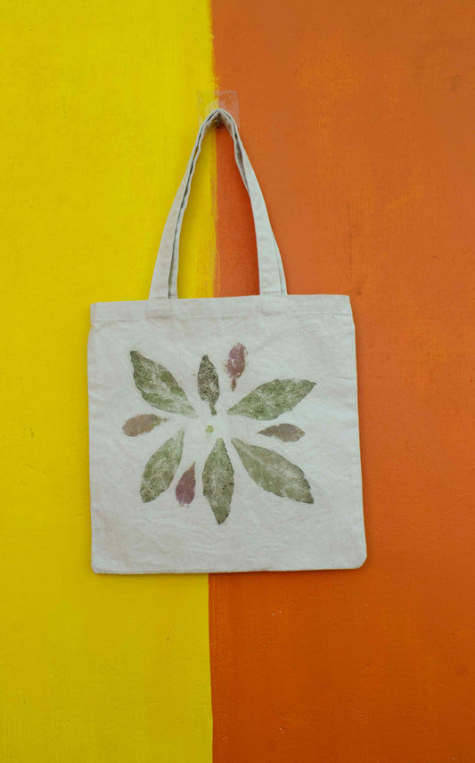 Tote Bag - Art in every leaf