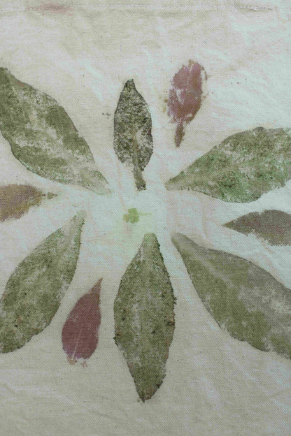 Tote Bag - Art in every leaf