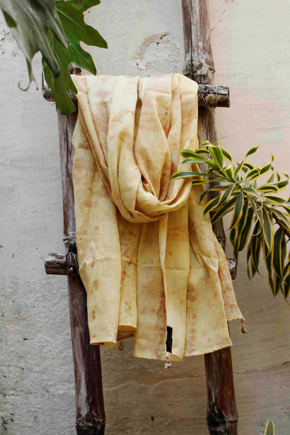 Rustle like leaves scarf