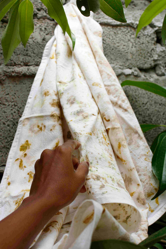 A little floral touch - Hand Towel
